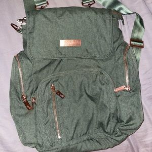 Jujube Be Sporty in Olive Rose.